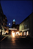 Wieża Targowa  w nocy