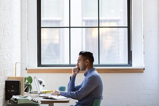 Jak uzależnia oglądanie pornografii