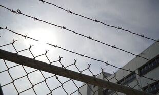 Masakra w więzieniu w Sieradzu. Strażnik zabił trójkę policjantów