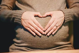 Ile prawdy zawierają ciążowe mity?