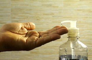 Jak zrobić domowy płyn do dezynfekcji