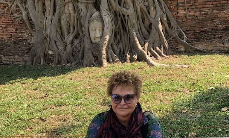 Tajlandia, słynny Budda w drzewie