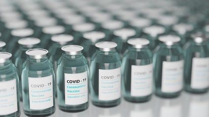 W Izraelu 4500 osób zachorowało na  COVID-19 już po otrzymaniu pierwszej dawki szczepionki