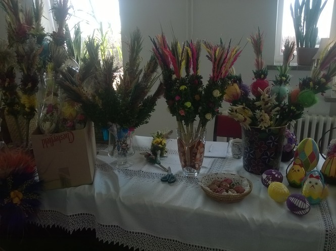 
                                                       Kiermasz Wielkanocny z dnia 16 marca 2016 r. sala konferencyjna Urzędu Gminy w Abramowie. 
                                                