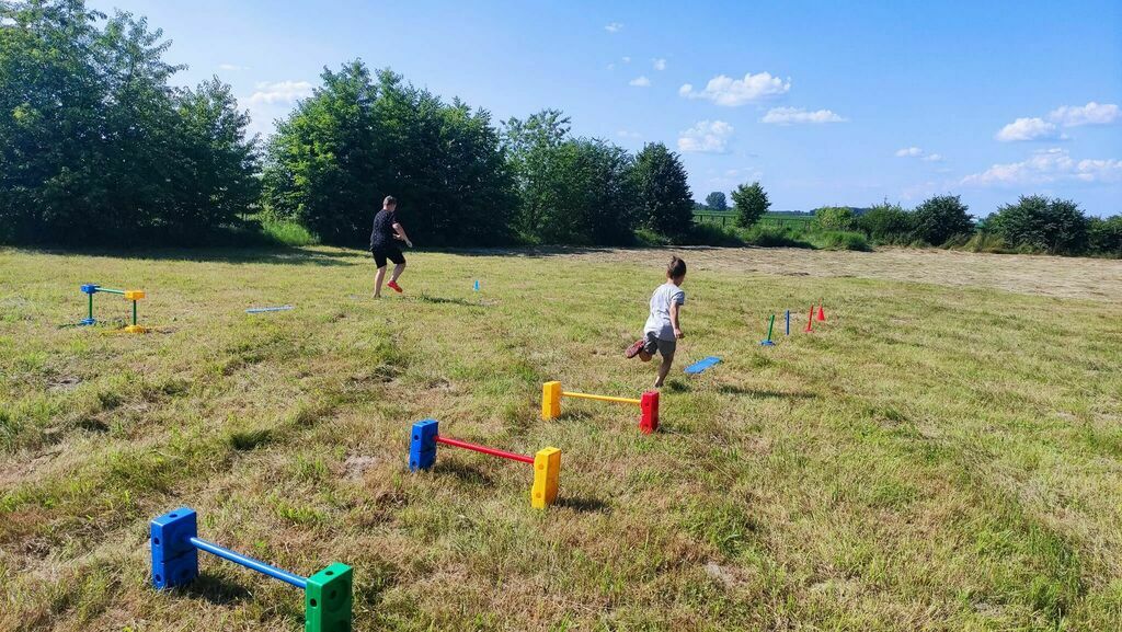 
                                                    Piknik rodzinny w Dębinach już za nami
                                                