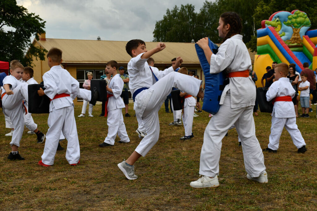 
                                                    Fotorelacja z Dnia Dziecka
                                                