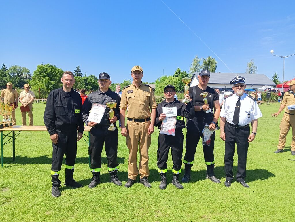 
                                                       Gminne Zawody Sportowo - Pożarnicze
                                                