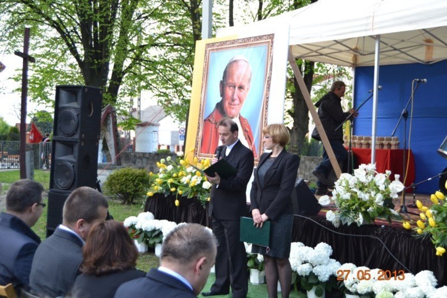 
                                                        Obchody kanonizacji Jana Pawła II 
                                                