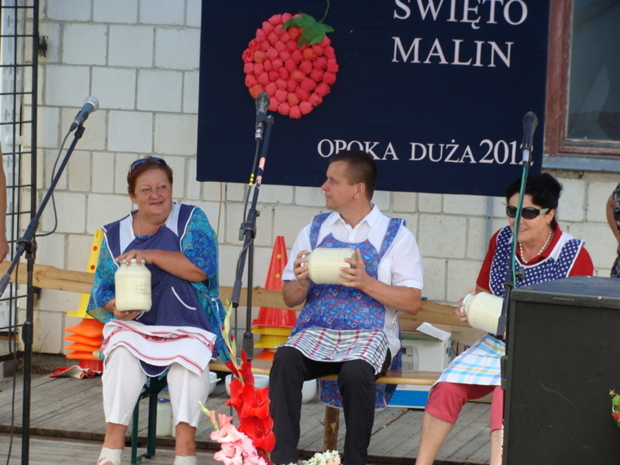 
                                                        Święto Malin w Opoce 2012 
                                                