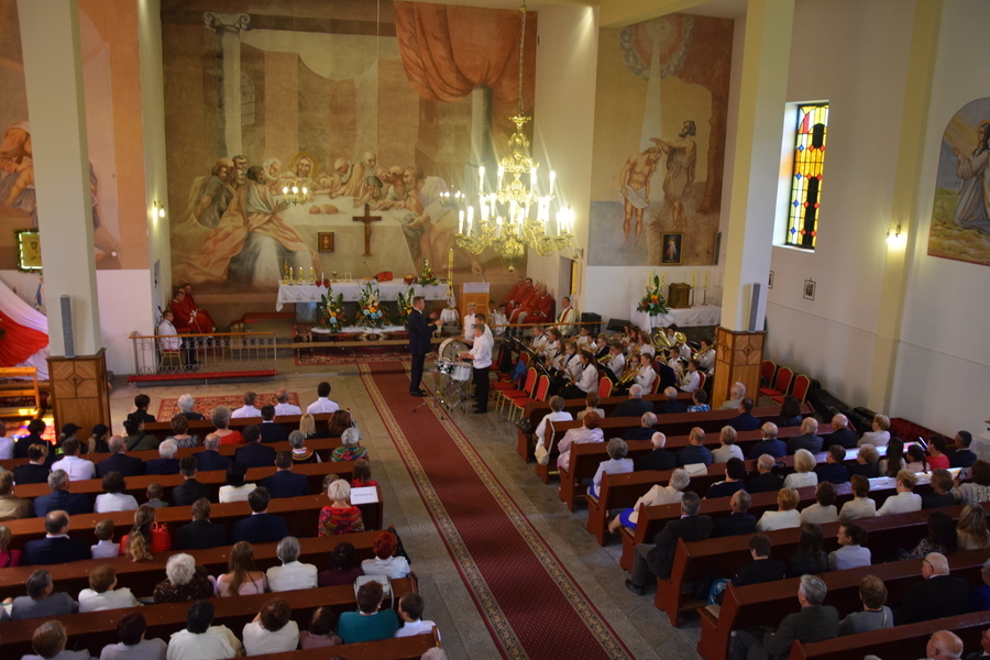 
                                                       Parafia polskokatolicka p.w. św. Jana Chrzciciela w Świeciechowie Dużym w niedzielę 24 czerwca święt
                                                