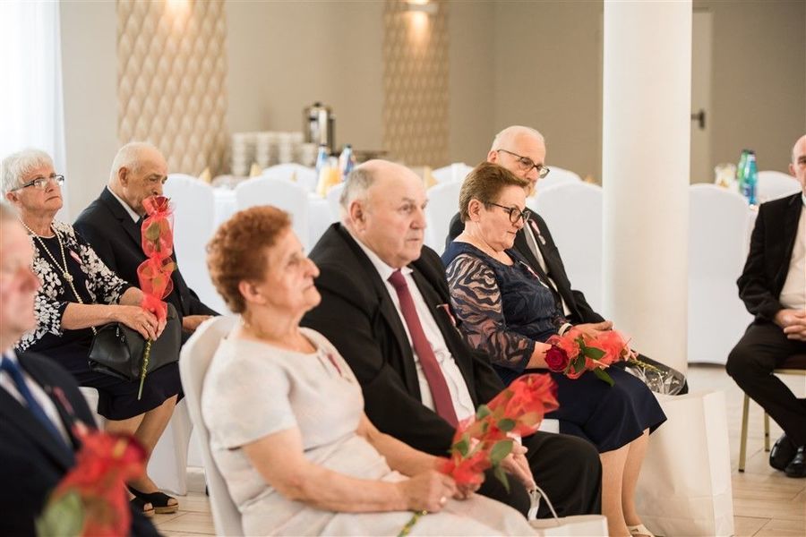 
                                                    Jubilaci podczas uroczystości 50-lecia Pożycia Małżeńskiego.
                                                