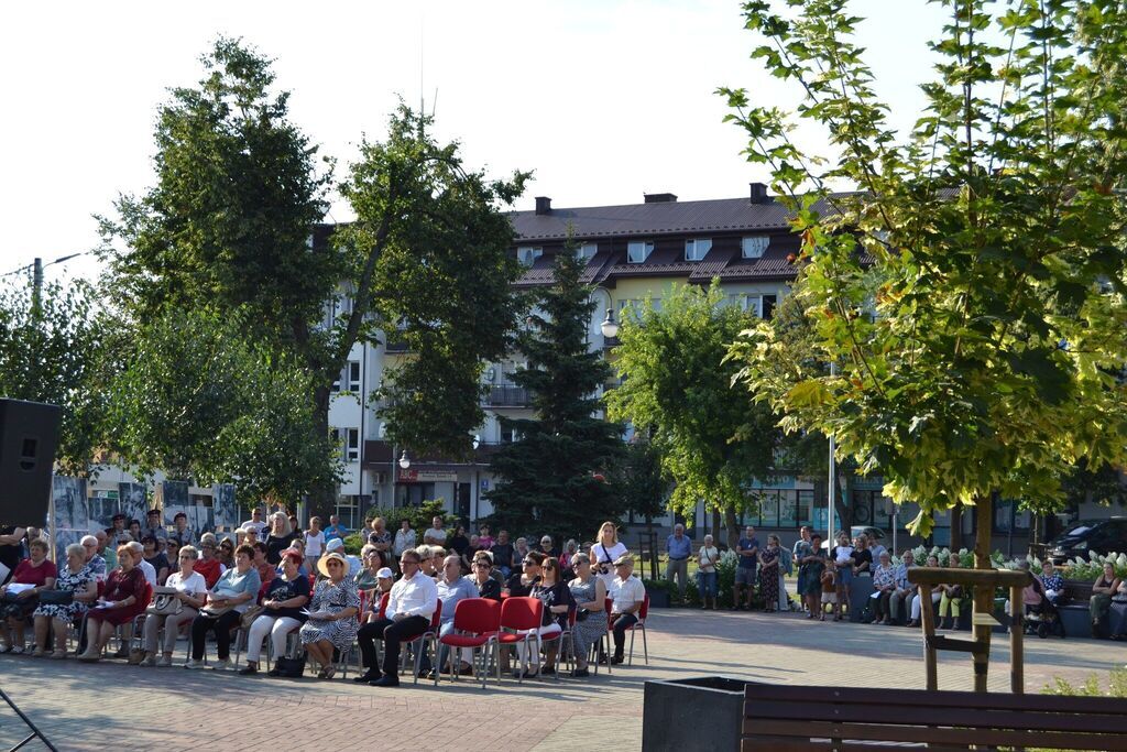 
                                                    OBCHODY 80. ROCZNICY WYBUCHU POWSTANIA WARSZAWSKIEGO.
                                                