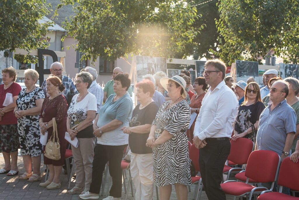 
                                                    OBCHODY 80. ROCZNICY WYBUCHU POWSTANIA WARSZAWSKIEGO.
                                                