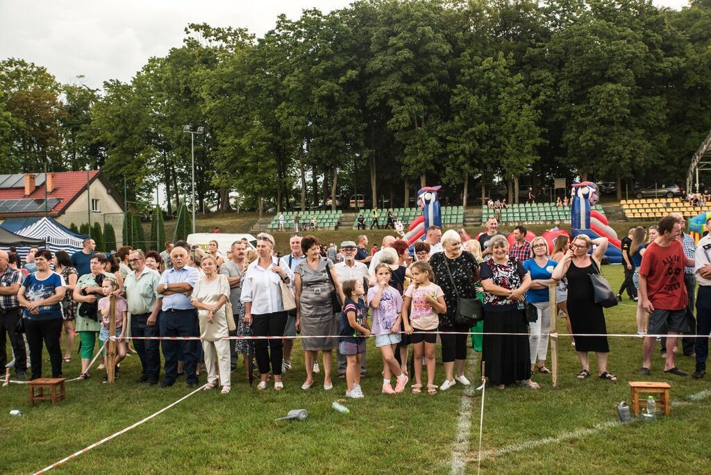 
                                                    DOŻYNKI GMINNE 2024
                                                