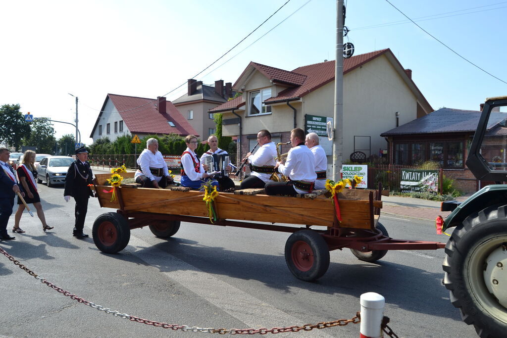 
                                                    DOŻYNKI GMINNE 2024
                                                