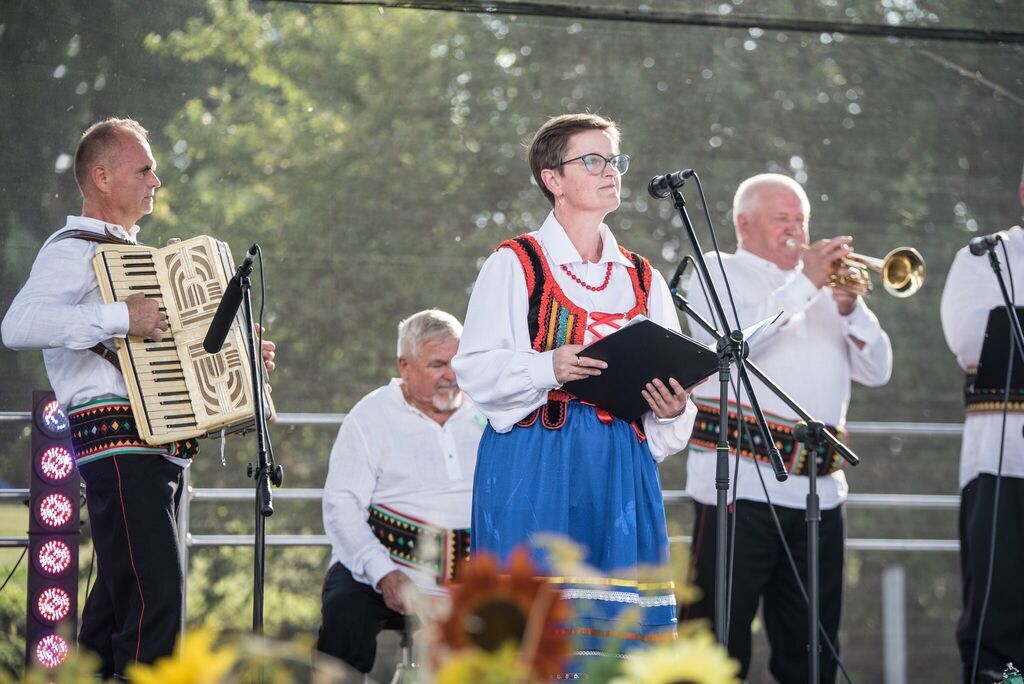 
                                                    DOŻYNKI GMINNE 2024
                                                