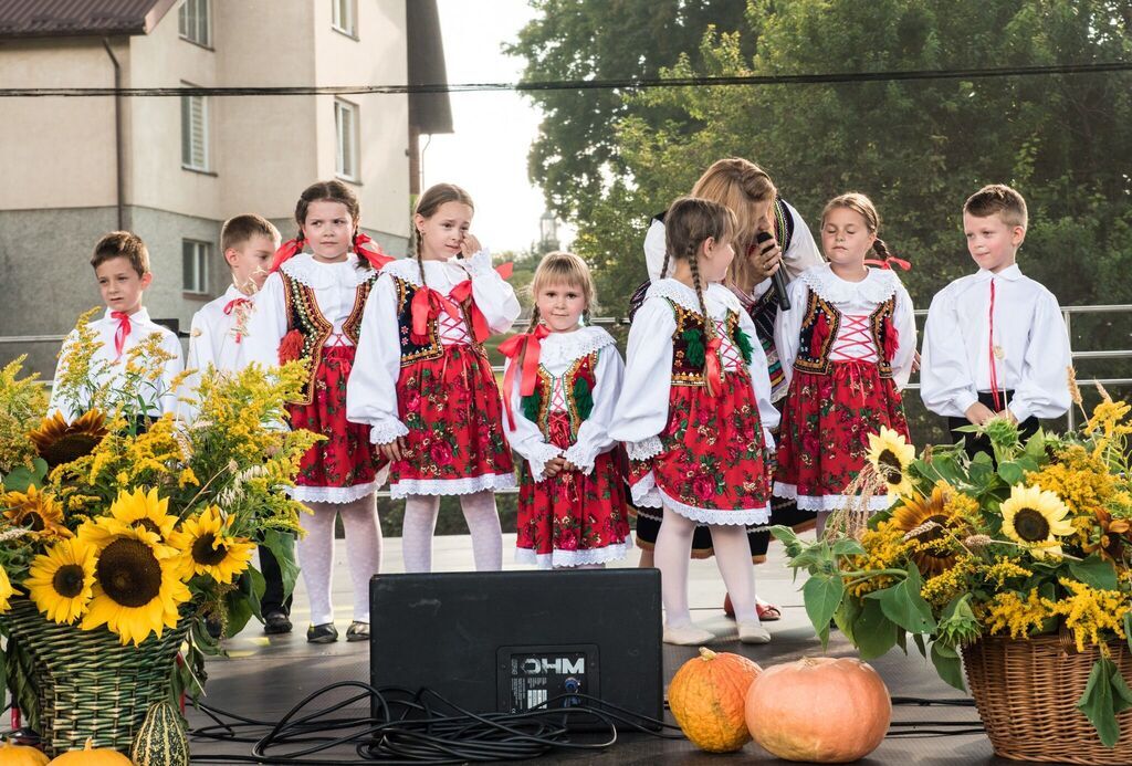 
                                                    DOŻYNKI GMINNE 2024
                                                