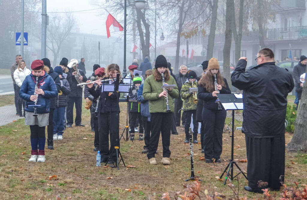 
                                                    Obchody Narodowego Święta Niepodległości.
                                                