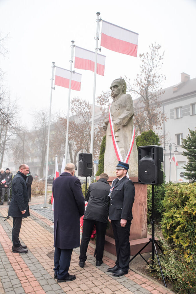 
                                                    Obchody Narodowego Święta Niepodległości.
                                                