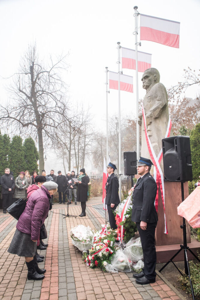 
                                                    Obchody Narodowego Święta Niepodległości.
                                                