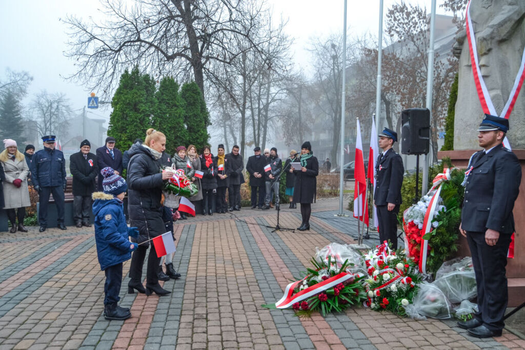 
                                                    Obchody Narodowego Święta Niepodległości.
                                                