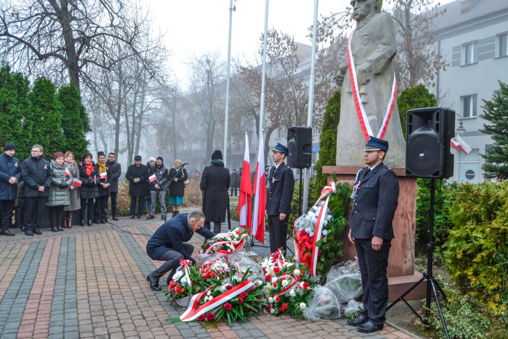 
                                                    Obchody Narodowego Święta Niepodległości.
                                                