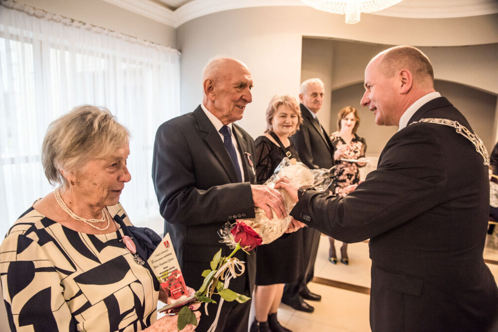 
                                                       JUBILEUSZ 50 LAT POŻYCIA MAŁŻEŃSKIEGO.
                                                