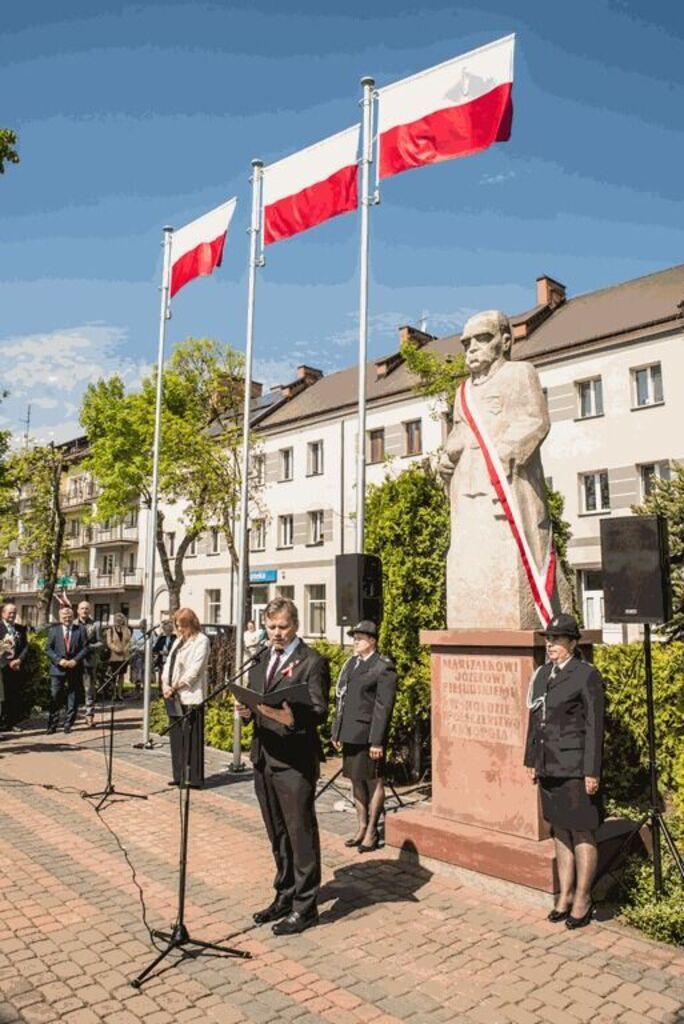 
                                                    Gminne obchody Święta Narodowego Trzeciego Maja
                                                