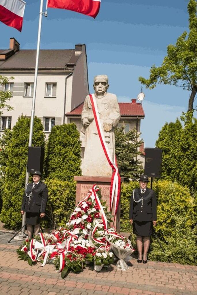 
                                                    Gminne obchody Święta Narodowego Trzeciego Maja
                                                