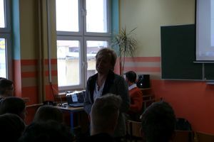 Spotkanie uczniów  ZSO w Dęblinie  ze stypendystą Polsko-Amerykańskiej Komisji Fulbrighta