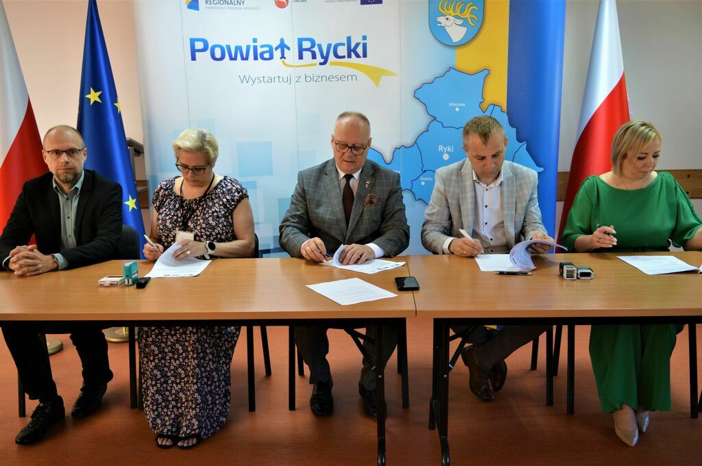 
                                                    Dobre wieści ze Starostwa - Spacerowa do remontu.
                                                