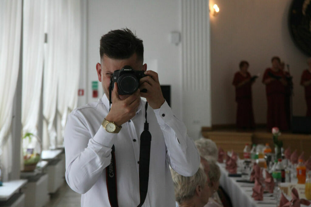 
                                                    40 – lecie Klubu Seniora Jesienna Róża 
                                                