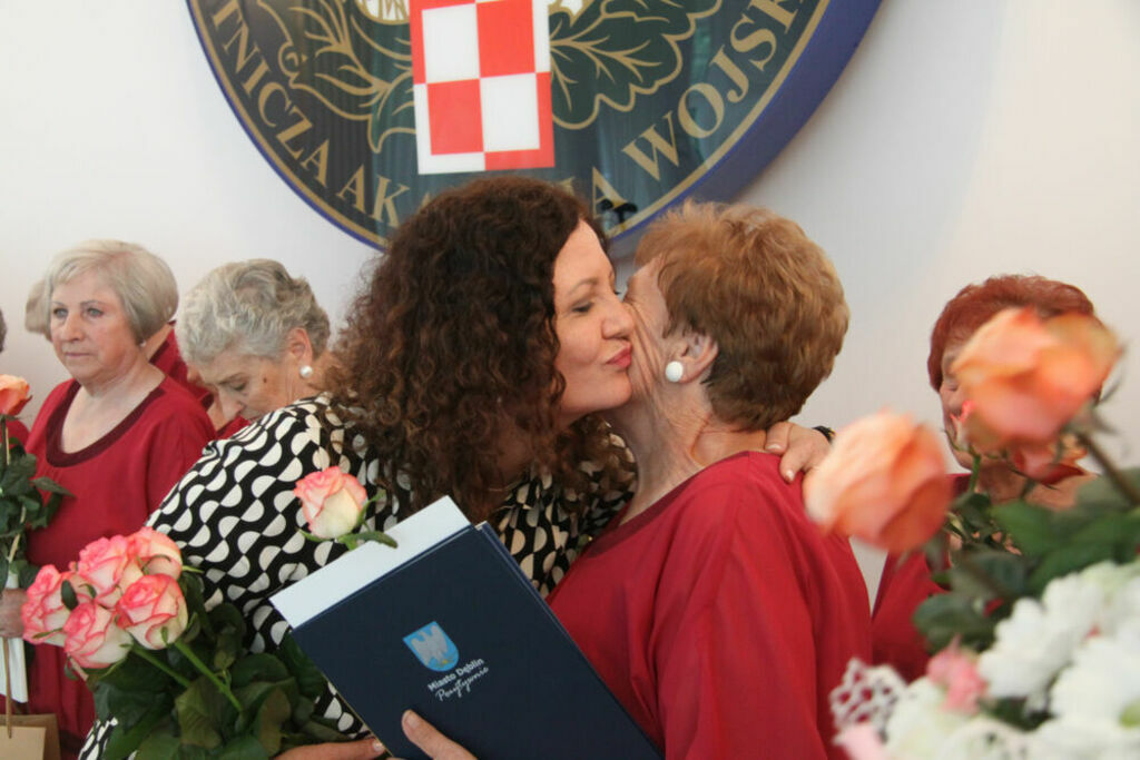 
                                                    40 – lecie Klubu Seniora Jesienna Róża 
                                                
