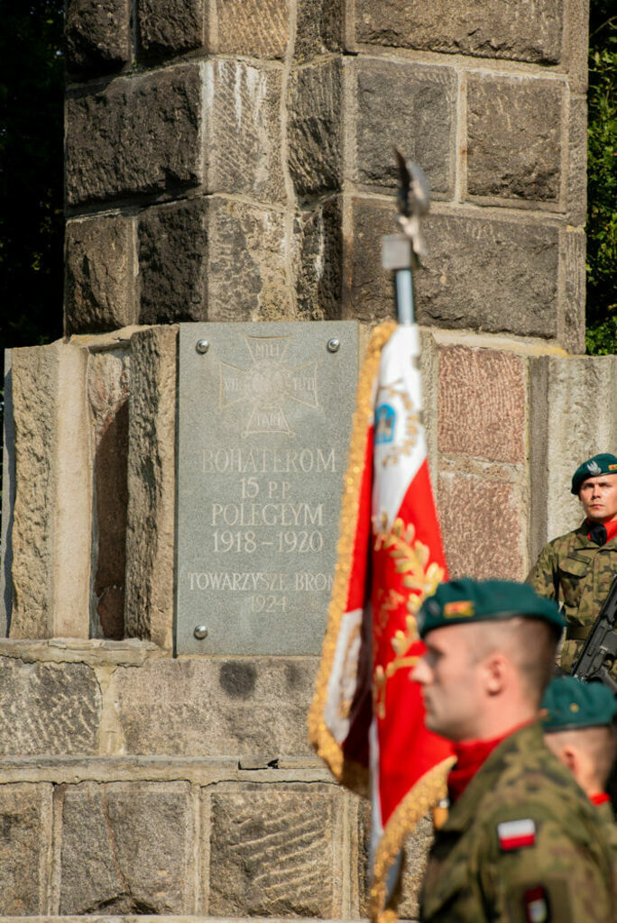 
                                                       Uroczysta Polowa Msza Święta - obchody Św. 15 Pułku Piechoty
                                                