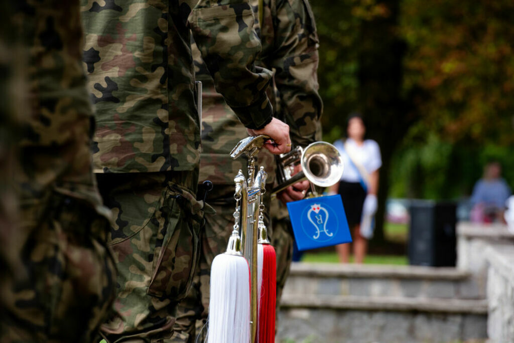 
                                                       Uroczysta Polowa Msza Święta - obchody Św. 15 Pułku Piechoty
                                                