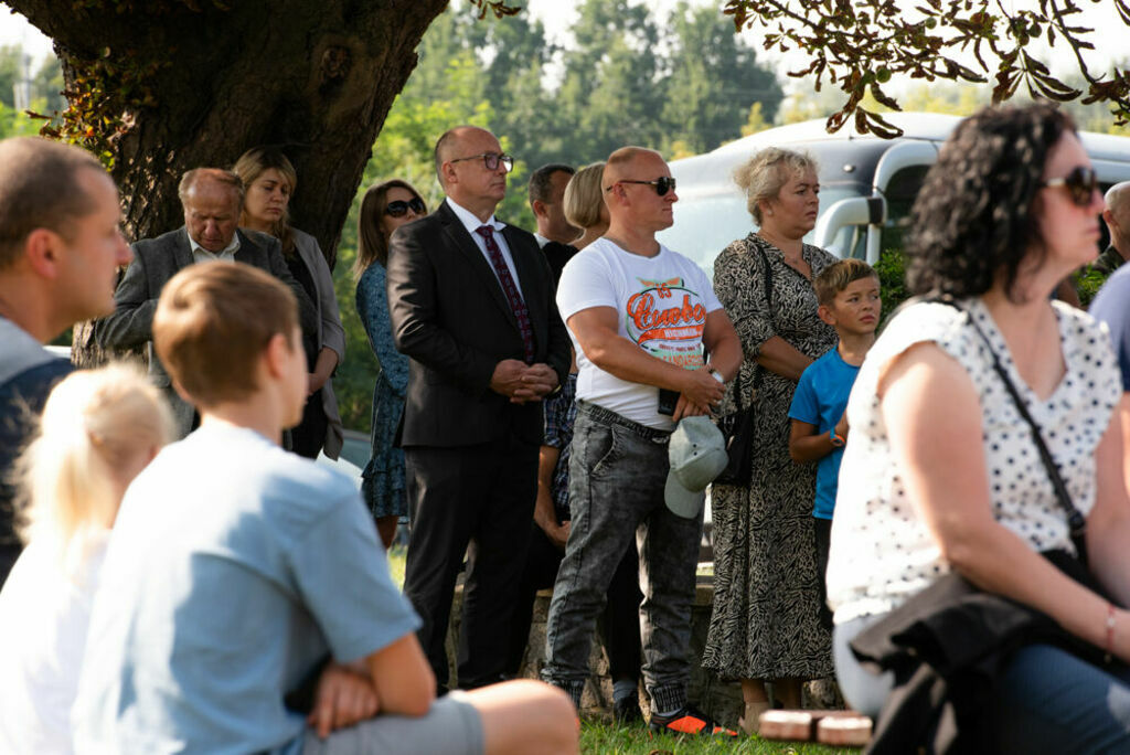 
                                                       Uroczysta Polowa Msza Święta - obchody Św. 15 Pułku Piechoty
                                                