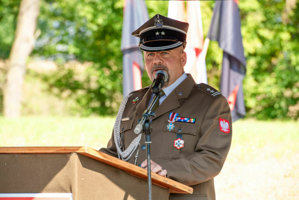 
                                                       Uroczysta Polowa Msza Święta - obchody Św. 15 Pułku Piechoty
                                                