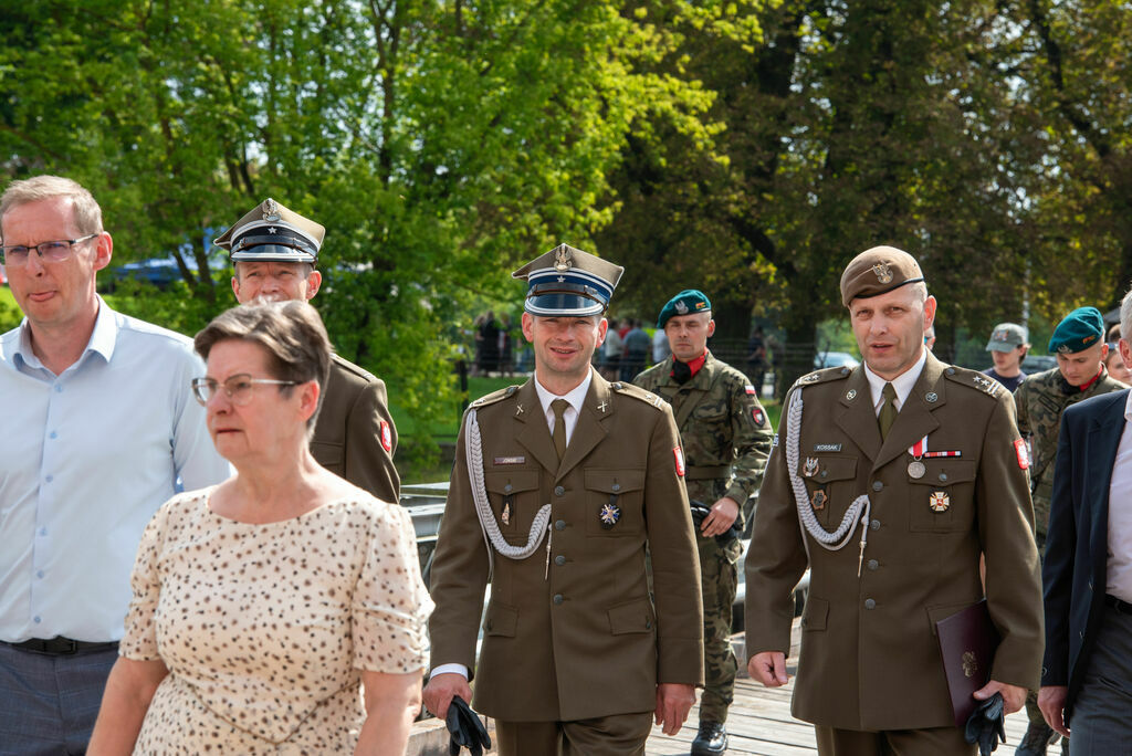 
                                                    Piknik historyczny - obchody Św. 15 Pułku Piechoty
                                                