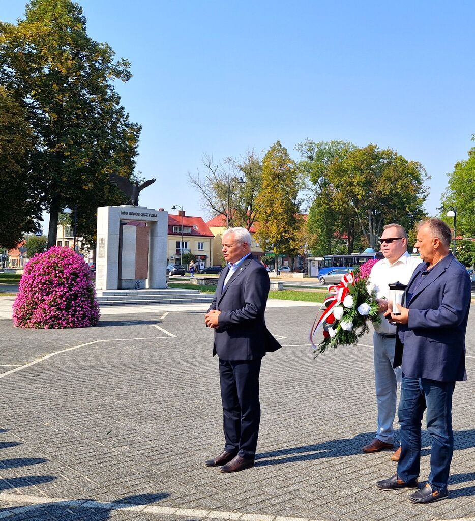 
                                                       85. rocznica sowieckiej napaści na Polskę / Światowy Dzień Sybiraka – relacja
                                                