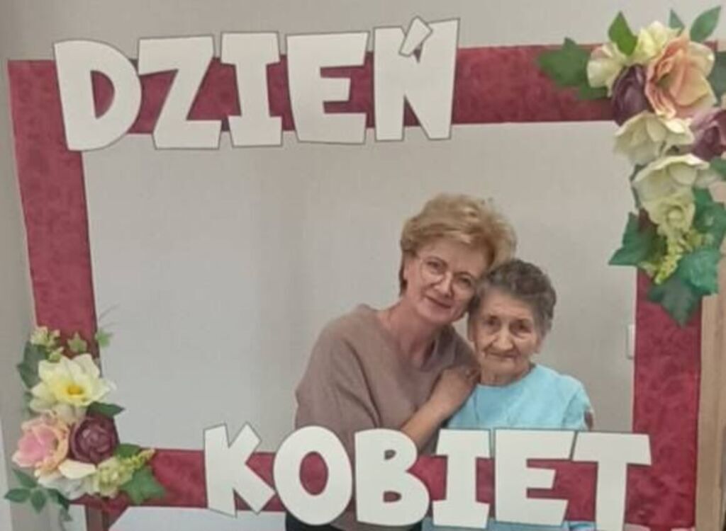  Dzień Kobiet w Środowiskowym Domu Samopomocy w Trzebuniu 