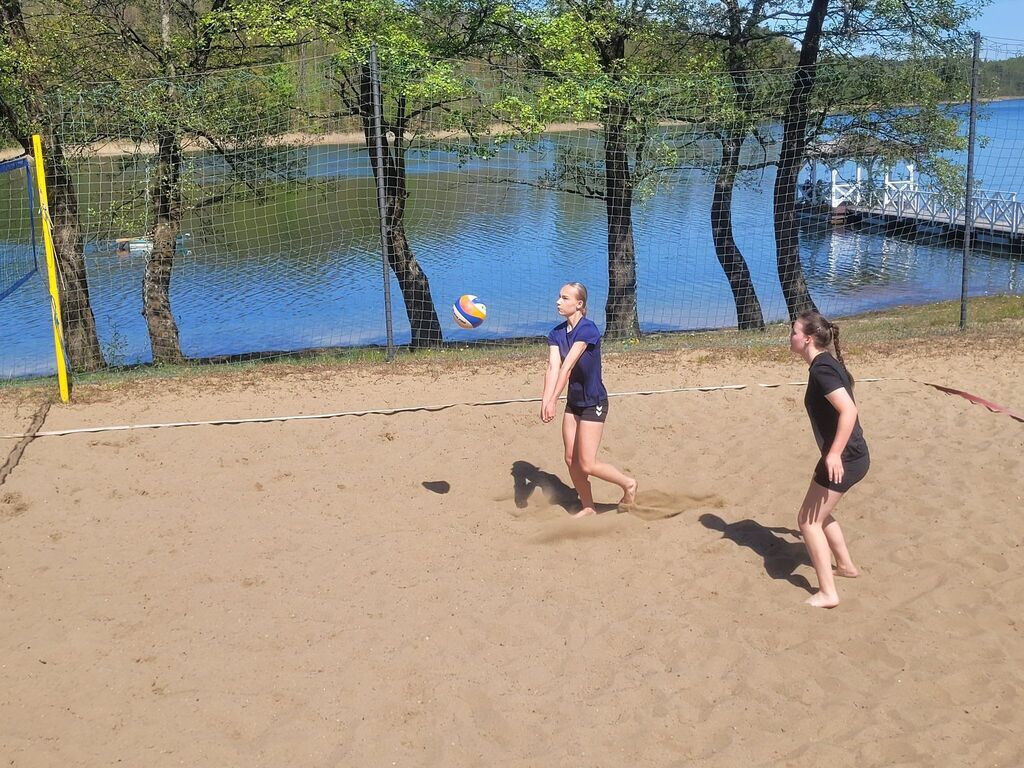 
                                                       🏐Turniej Siatkówki Plażowej🏐 Kategoria - Klasy VII - VII
                                                