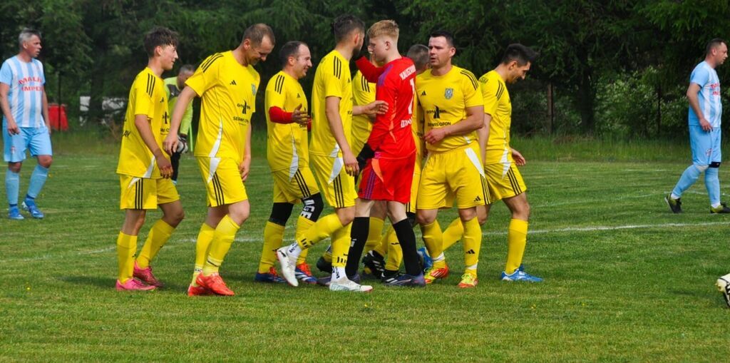 
                                                       Kaliszanka - Dziemiany 🆚 GKS II Żukowo
                                                