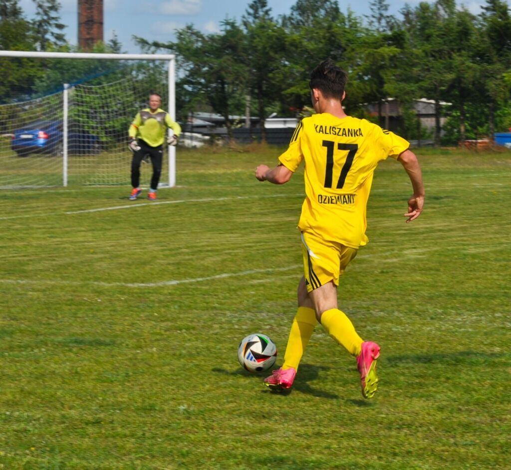 
                                                       Kaliszanka - Dziemiany 🆚 GKS II Żukowo
                                                