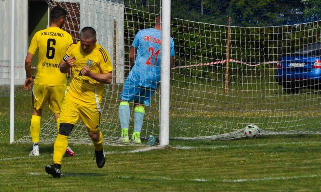 
                                                       Kaliszanka - Dziemiany 🆚 GKS II Żukowo
                                                