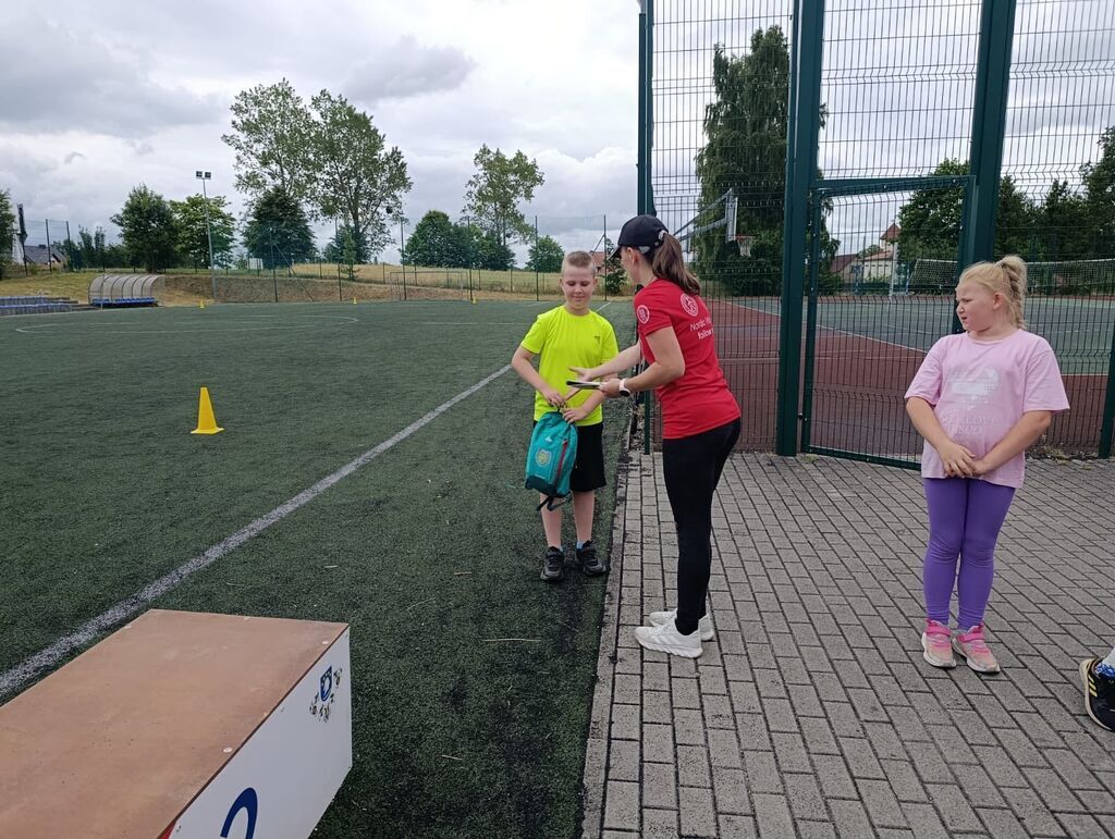 
                                                       🏃‍♀️‍➡️🏃‍♂️‍➡️🏃‍➡️ Konkurencje Lekkoatletyczne 🏃‍➡️🏃‍♂️‍➡️🏃‍♀️‍➡️
                                                