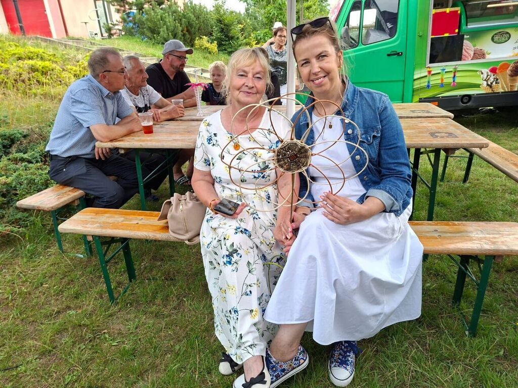 
                                                       Biesiada Sołecka
                                                