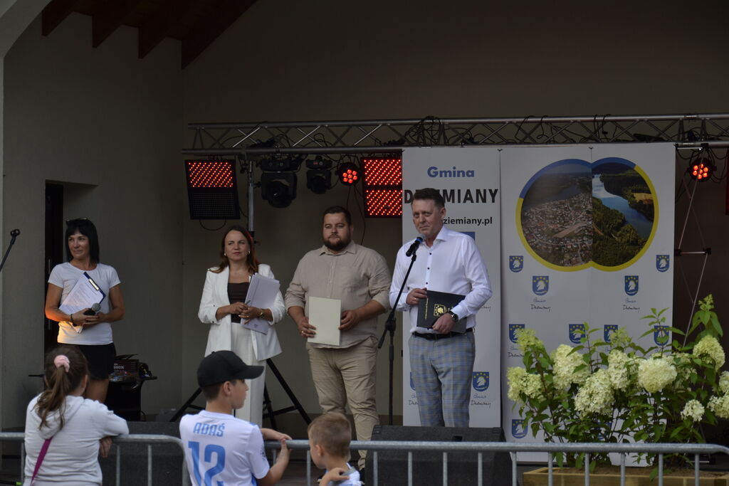 
                                                       🎉💙Za nami Dni Dziemian 2025 – dwa dni pełne muzyki, zabawy i wspólnego świętowania w sercu naszej gminy.🎶
                                                