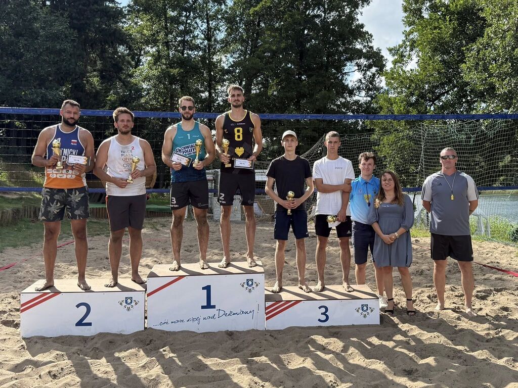 
                                                         Turniej Siatkówki Plażowej Kat. 16+  
                                                