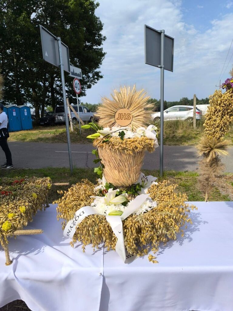 
                                                       🌾✨ Dożynki Gminno-Parafialne w Piechowicach ✨🌾
                                                