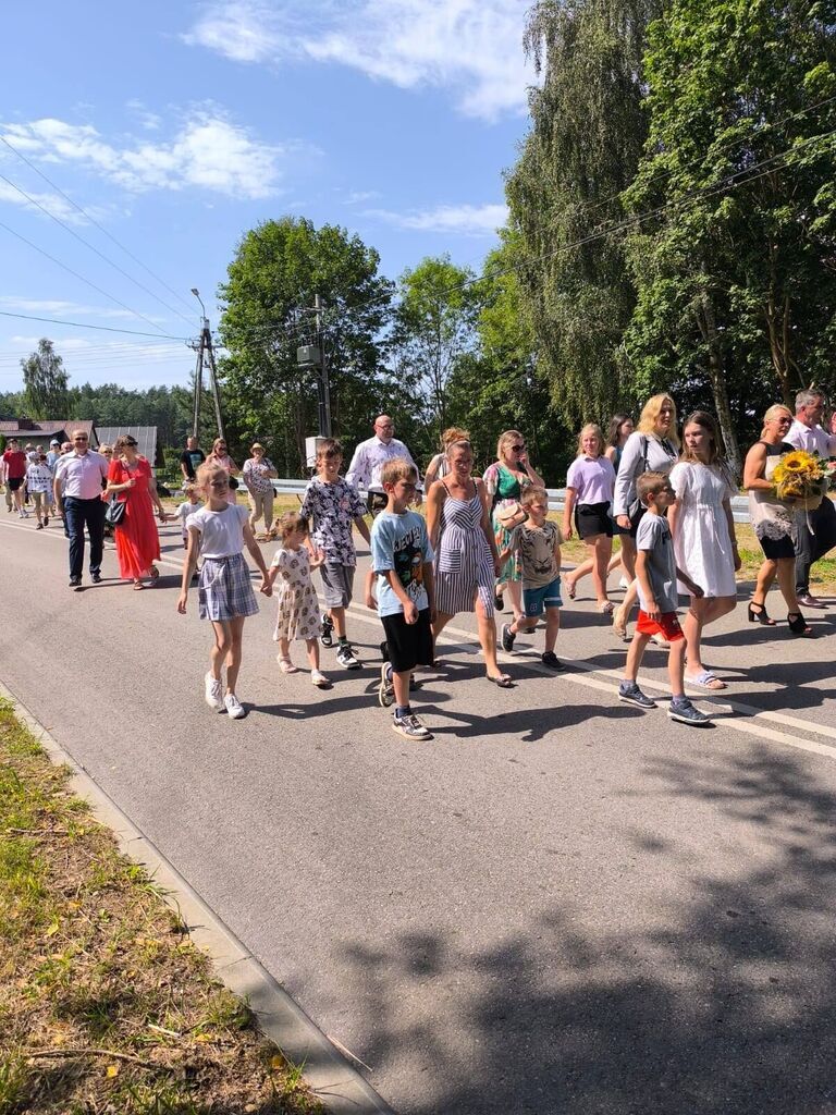 
                                                       🌾✨ Dożynki Gminno-Parafialne w Piechowicach ✨🌾
                                                